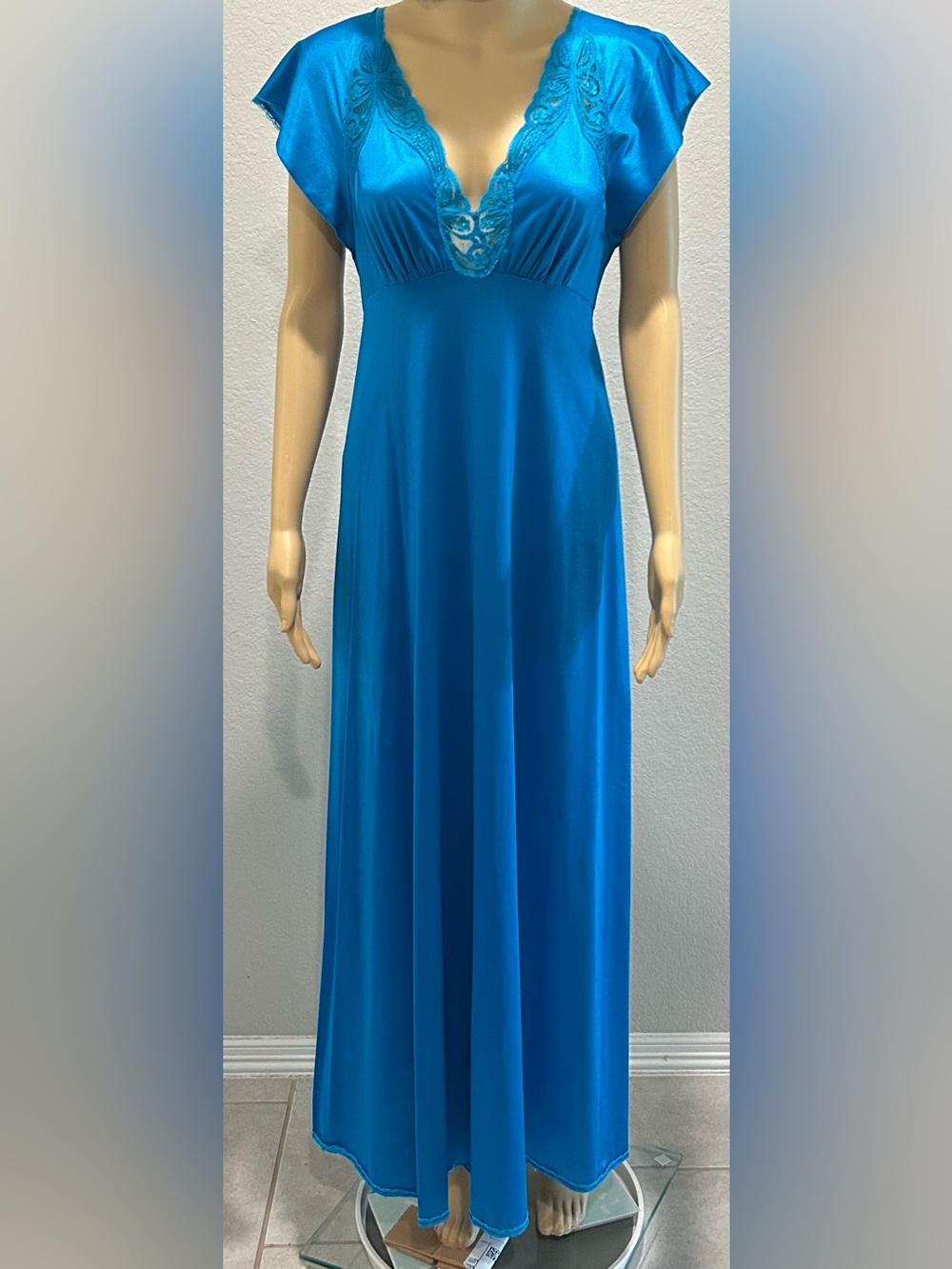 Vanity Fair Turquoise Blue Lace-Trim Long Nightgown